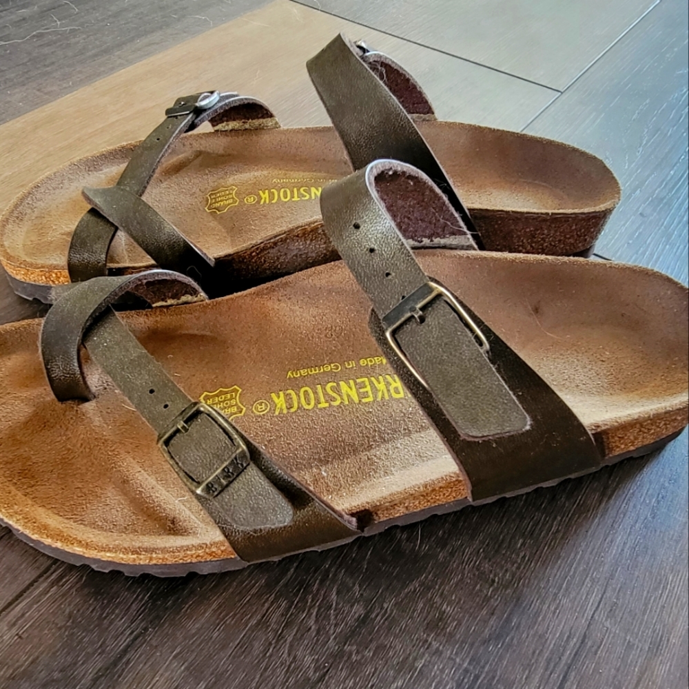 Birkenstocks Sandals Sz 39 Taupe Brown Like new